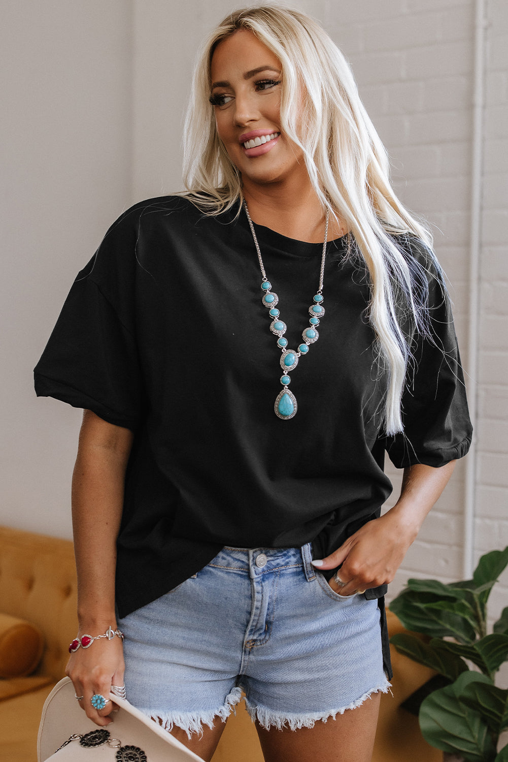 Solid Short Sleeve Hi Low Hem T-Shirt