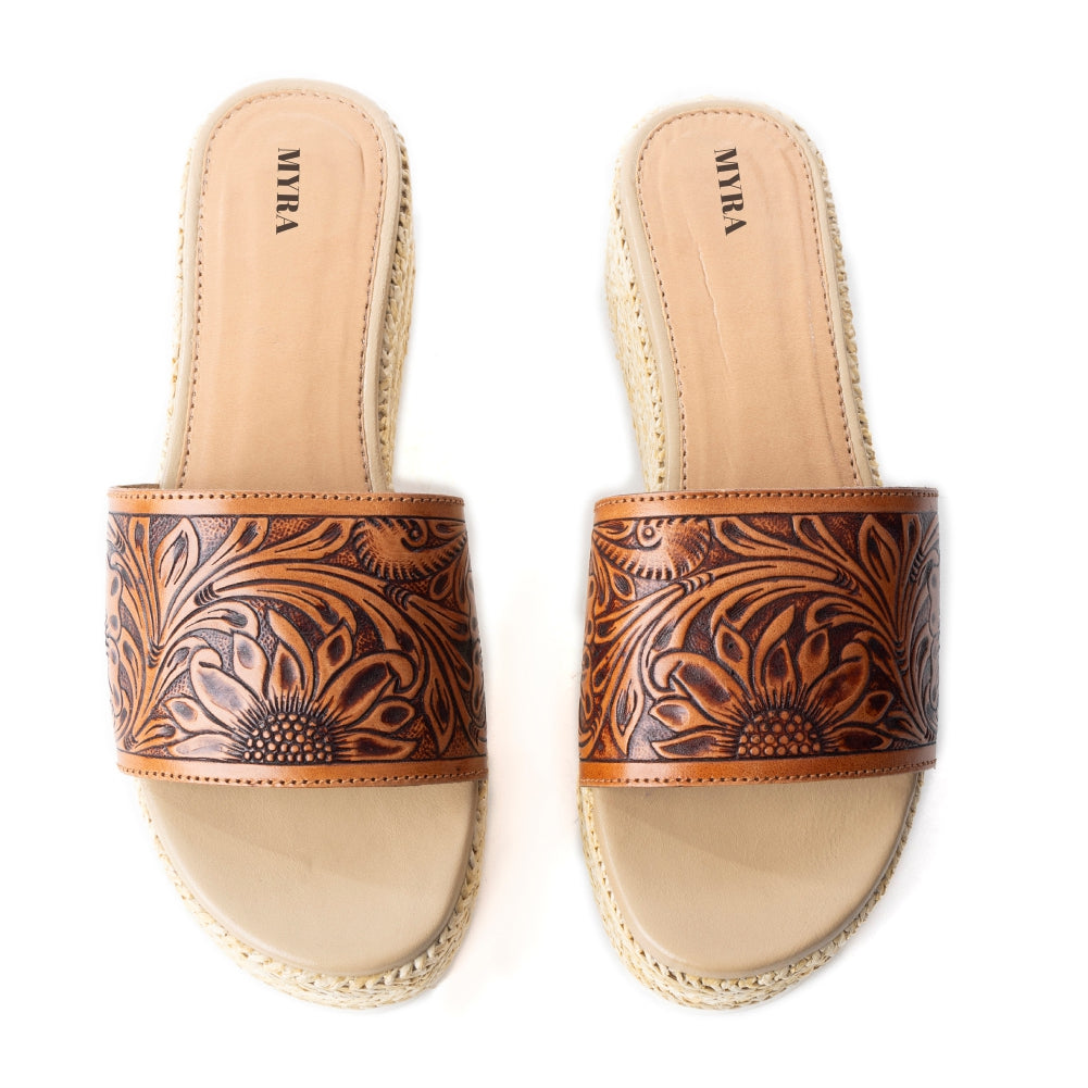 Gloriana Canyon Platform Sandals In Natural