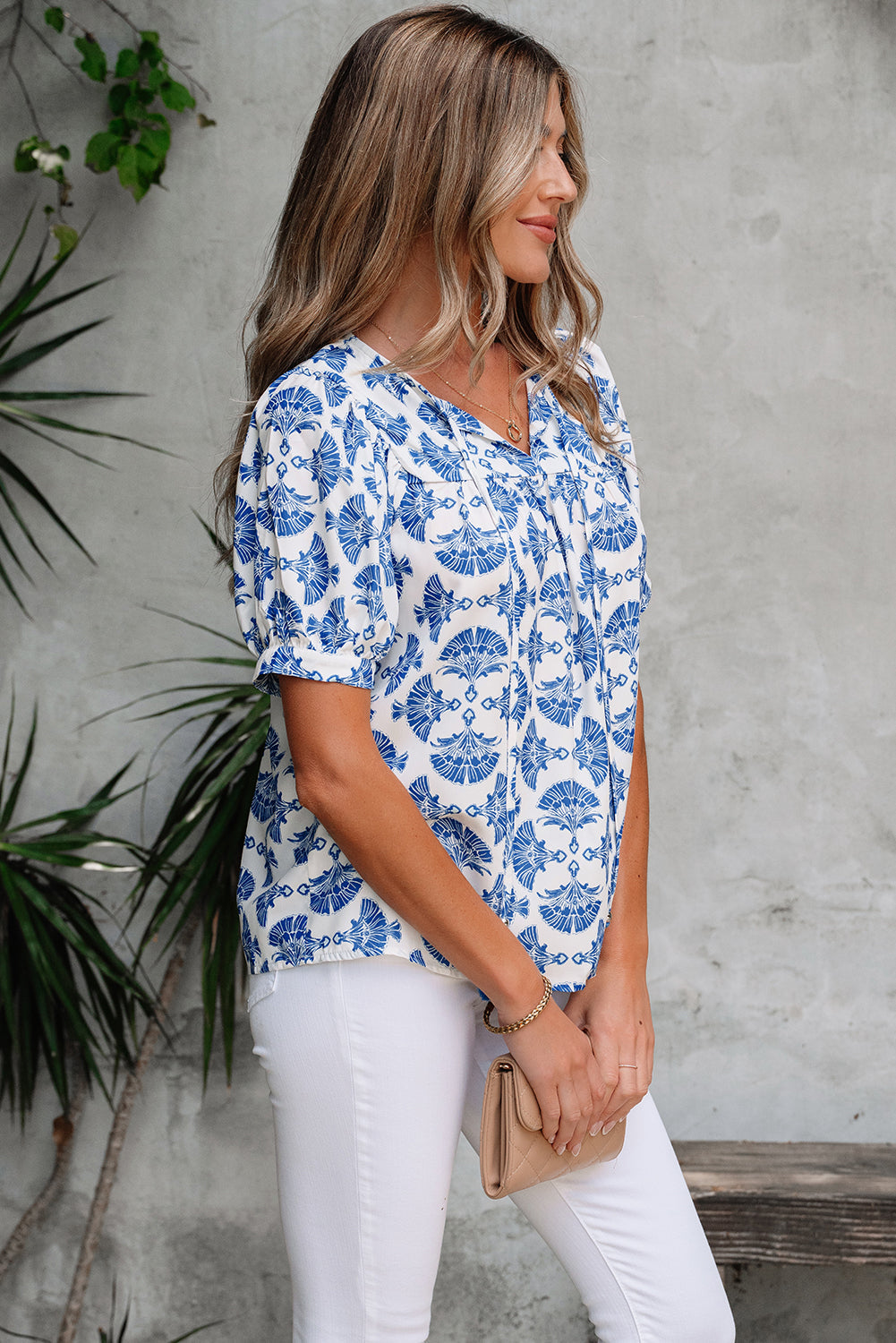 Geometric Tassel Tie V-Neck Short Sleeve Blouse
